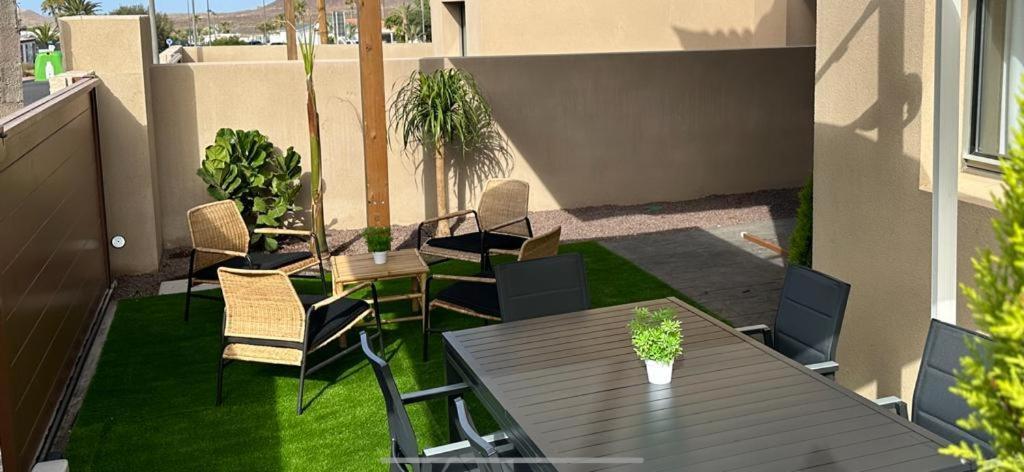 Golf Tenerife South XX Wheel Accessible Shower XX Free Wifi XX Private Pool 30 Degrees XX Two Terraces 30M2X60M2 Xxfree Parking XX Mountain View XX Flatscreen 65 Inch XX San Miguel de Abona Eksteriør bilde